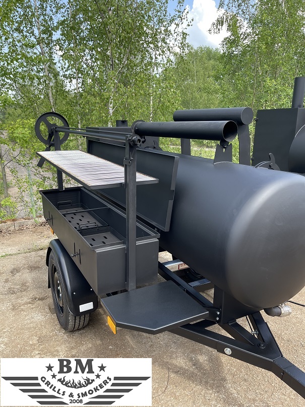 "BM-1" Multifunctional BBQ trailer - Image 10