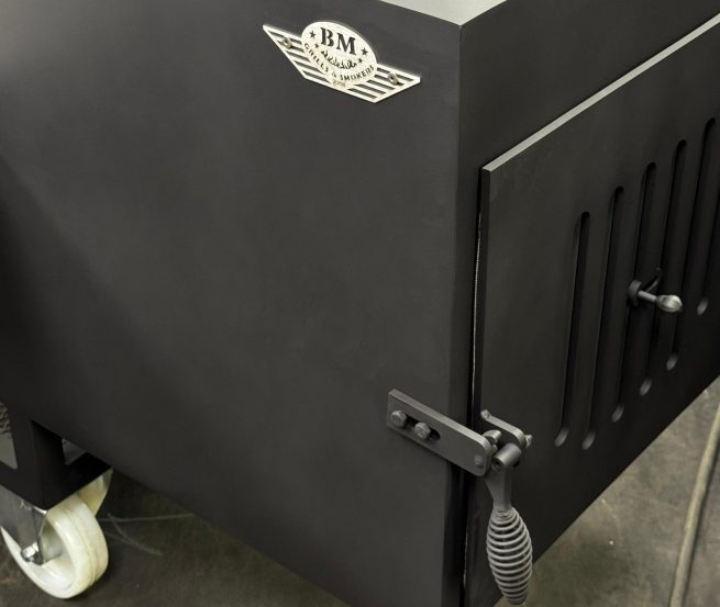 BM-Trade-vertical-offset-BBQ-smoker-12
